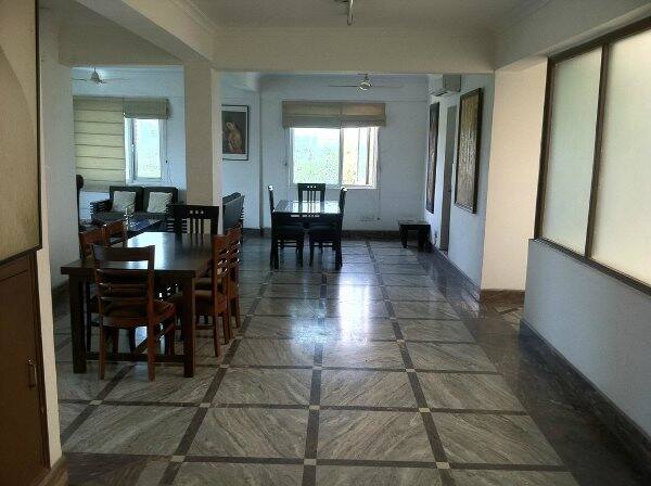 Green Leaf Hotel, New Delhi 5